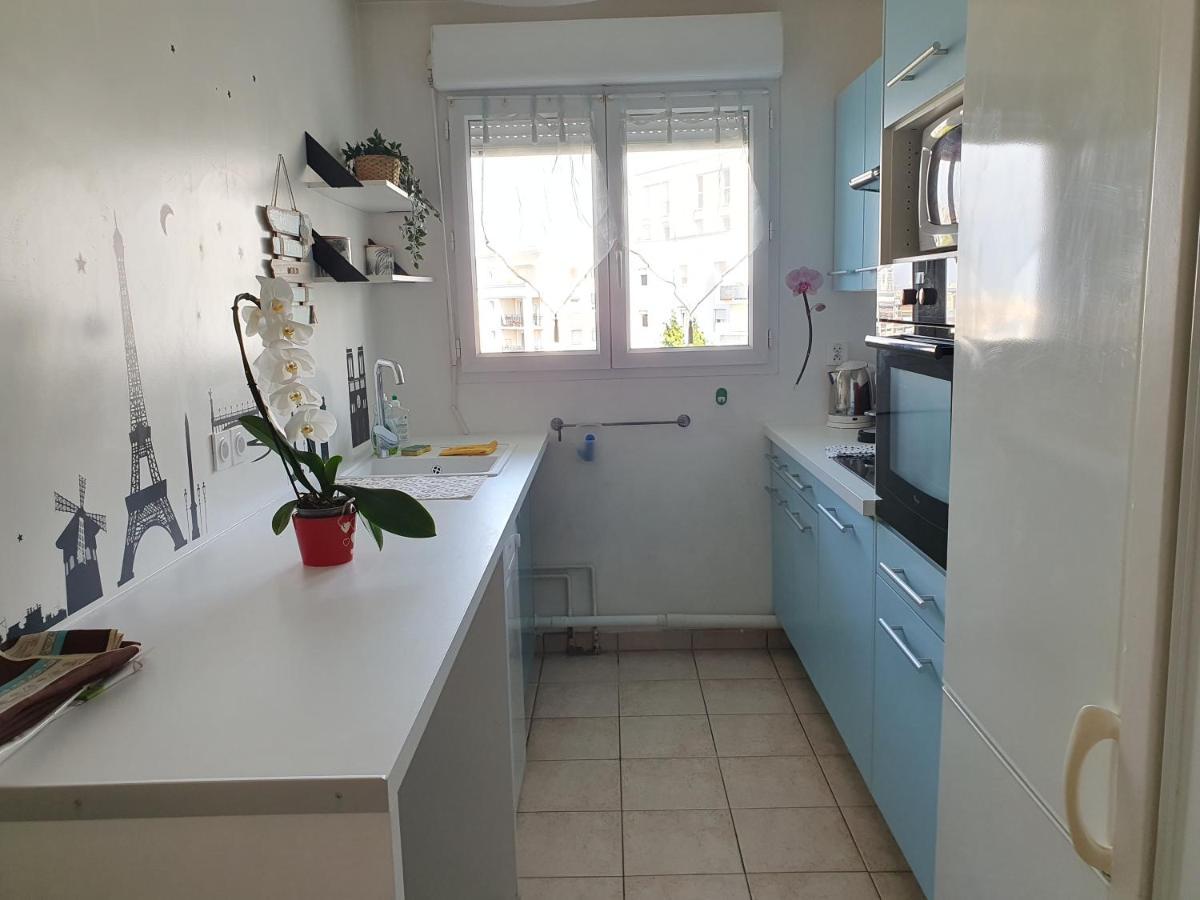 Exige Home - Charmant 2 Pieces Vue Tour Eiffel Châtillon 외부 사진